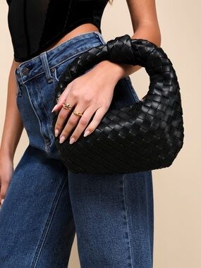 Woven Knotted Handbag